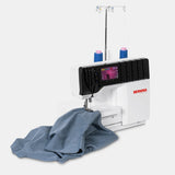 Bernina L890 Overlocker