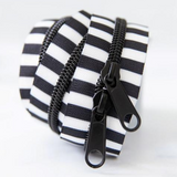 Black and White Stripe Zipper 30"